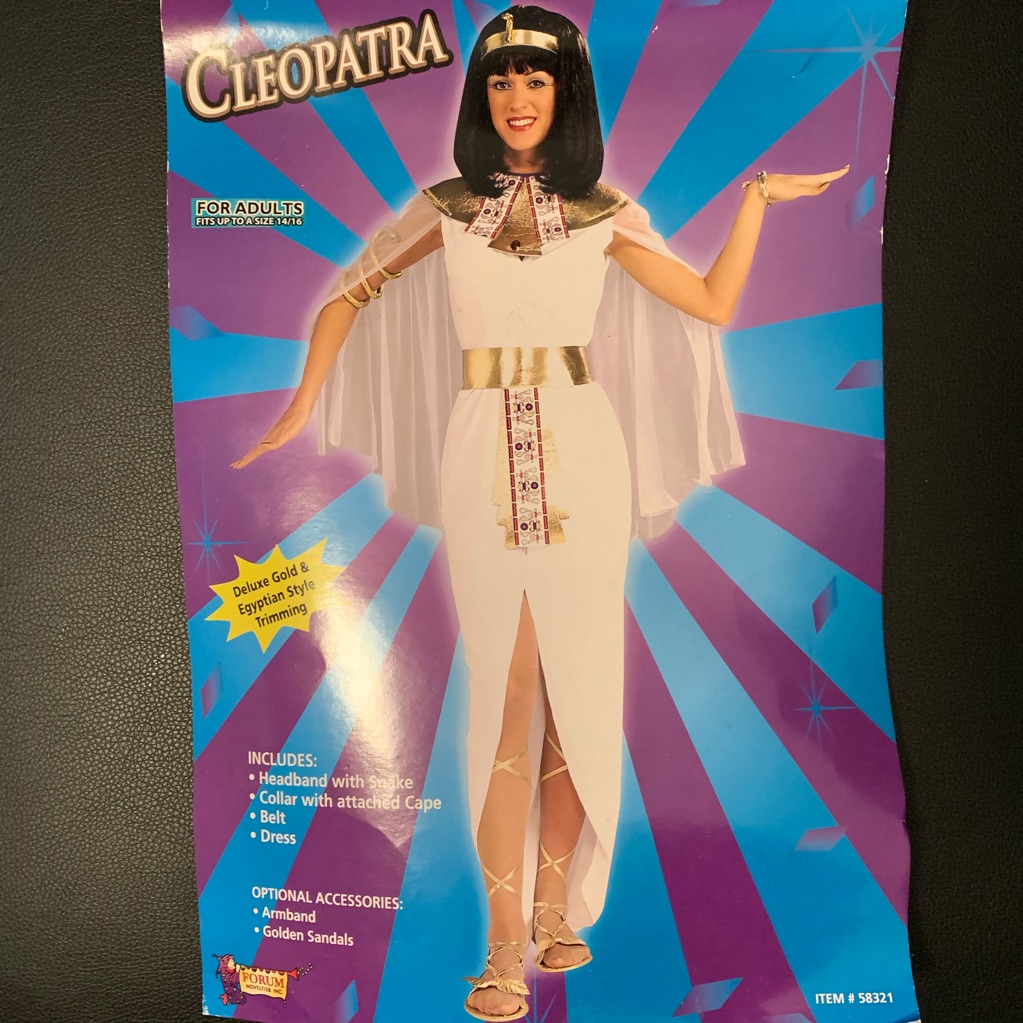 Cleopatra Custumer